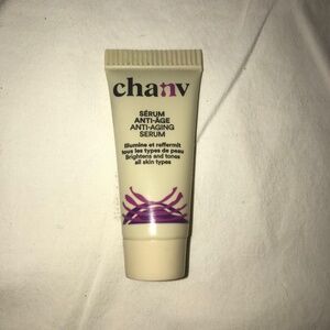 free gift * Chanv anti aging serum sampler